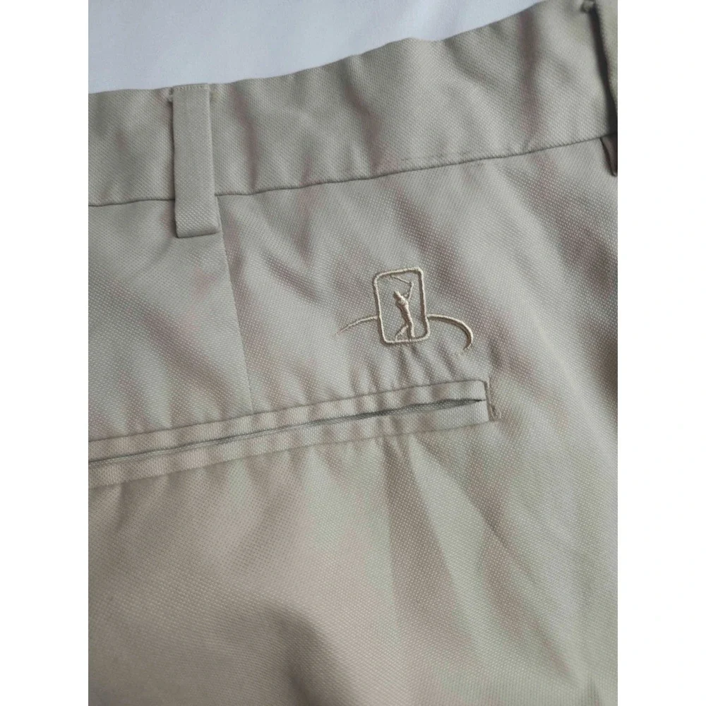 Perry Ellis Golf Shorts Mens Size 42‎ Tan Chino Khaki Outdoor Flat Front Preppy